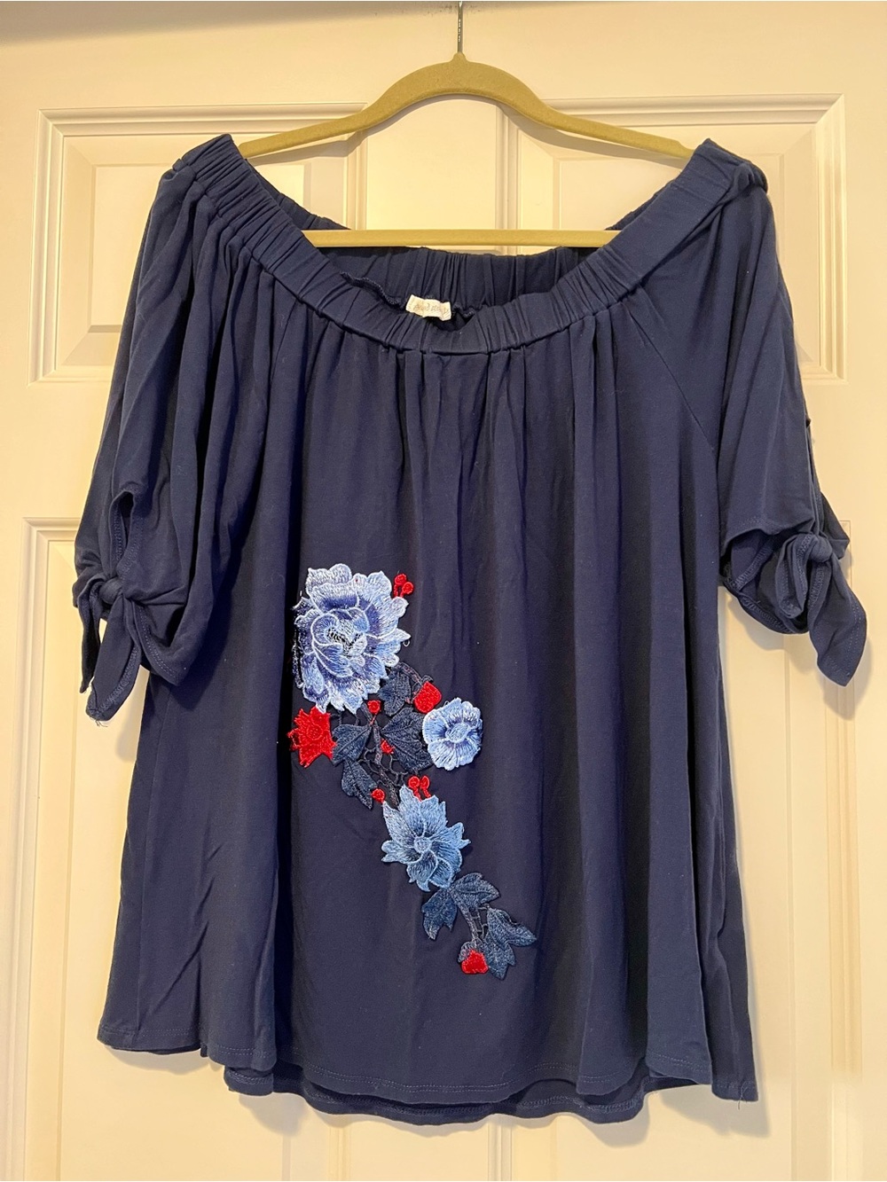 Pebble & Stone Off-Shoulder Navy Floral Embroidered Women's Top